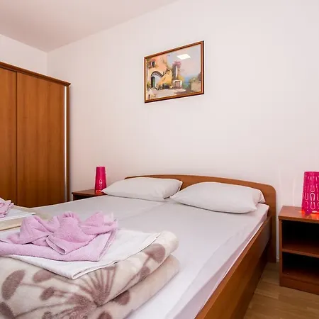 Apartments Hrgovcic Baska  Exterior photo